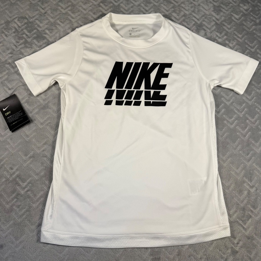 Nike Dri-FIT T-Shirt Boys Large White Graphic Logo Training Top New with Tags